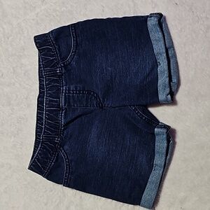 6X stretchy denim shorts
